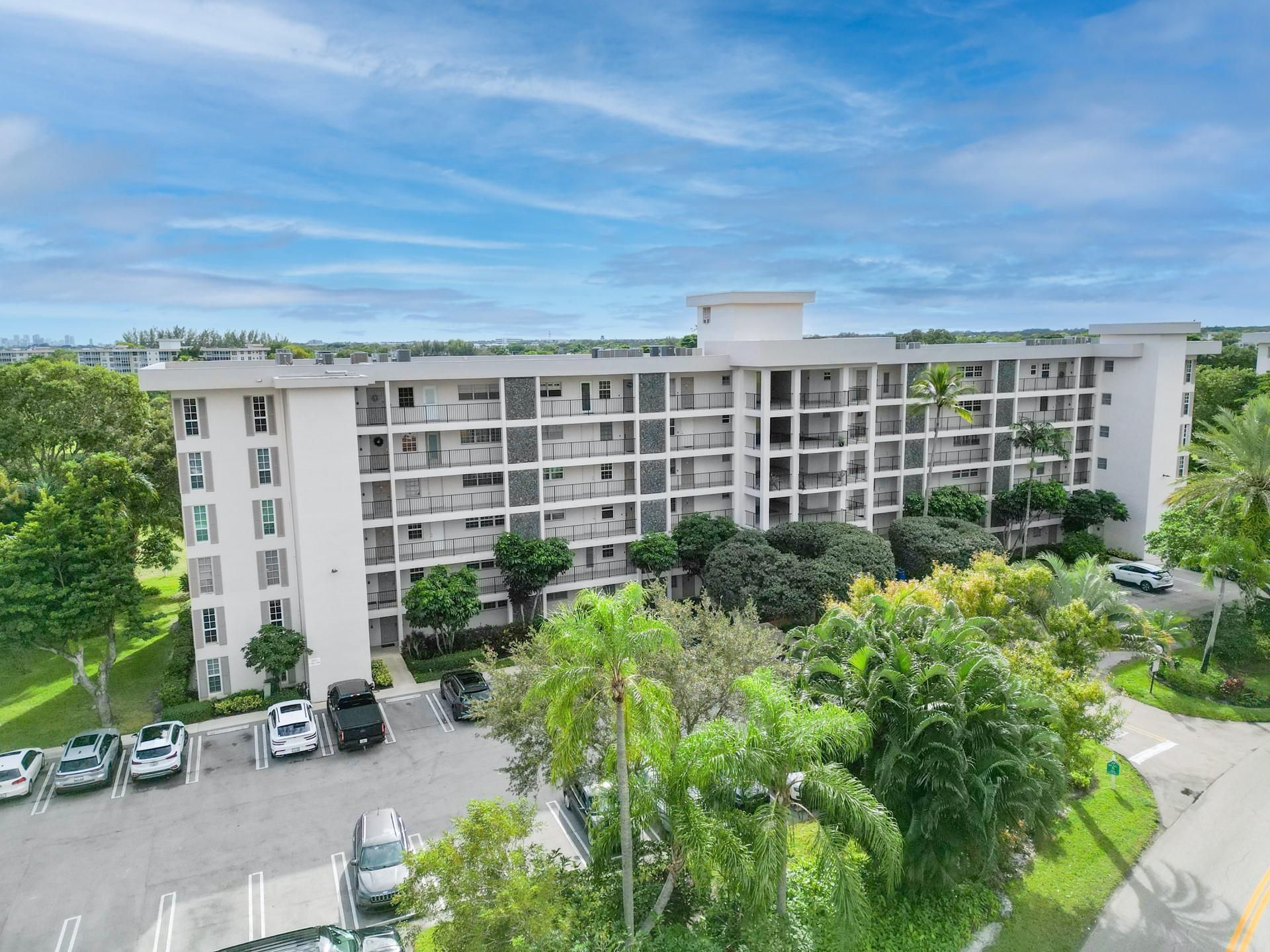 2950 N Palm Aire Drive, Unit 401, Pompano Beach, FL 33069 Photo