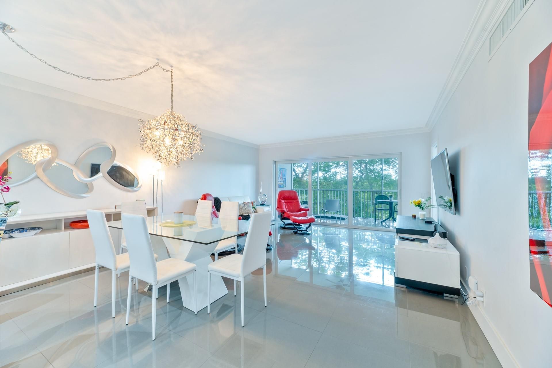 2950 N Palm Aire Drive, Unit 401, Pompano Beach, FL 33069 Photo