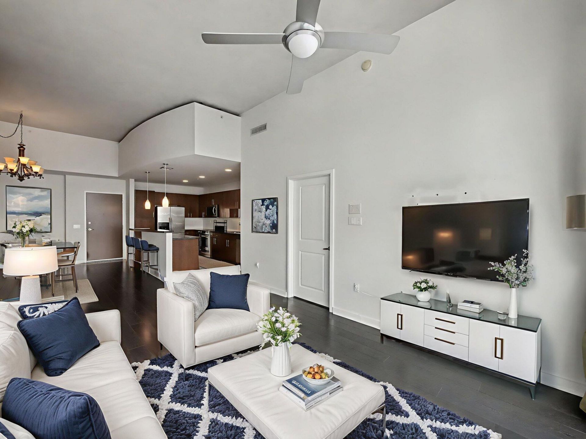 300 S Australian Avenue, Unit 1606, West Palm Beach, FL 33401 Photo