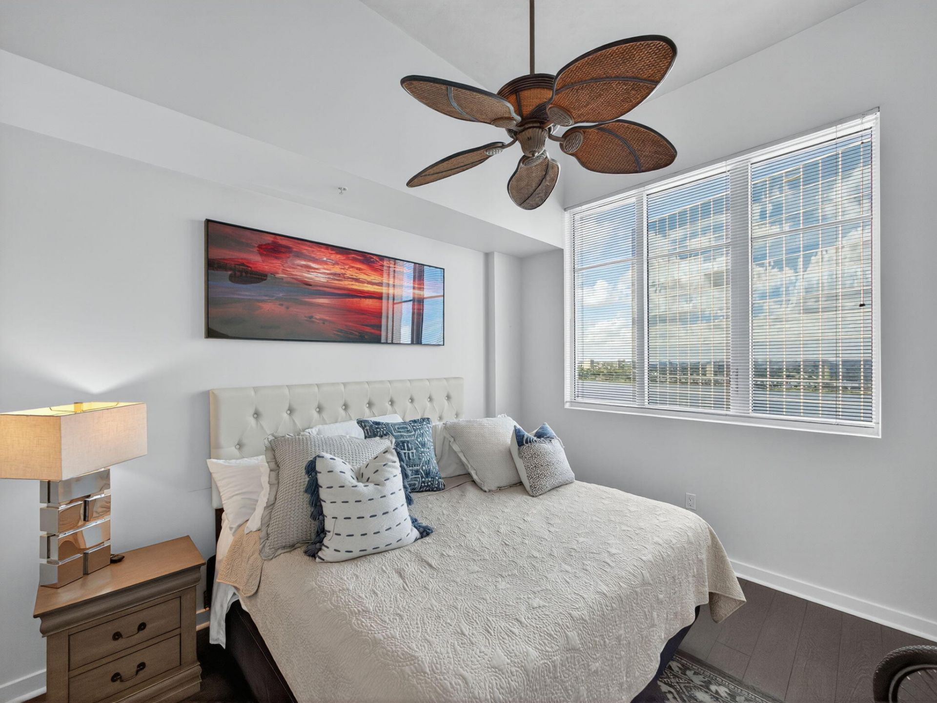 300 S Australian Avenue, Unit 1606, West Palm Beach, FL 33401 Photo