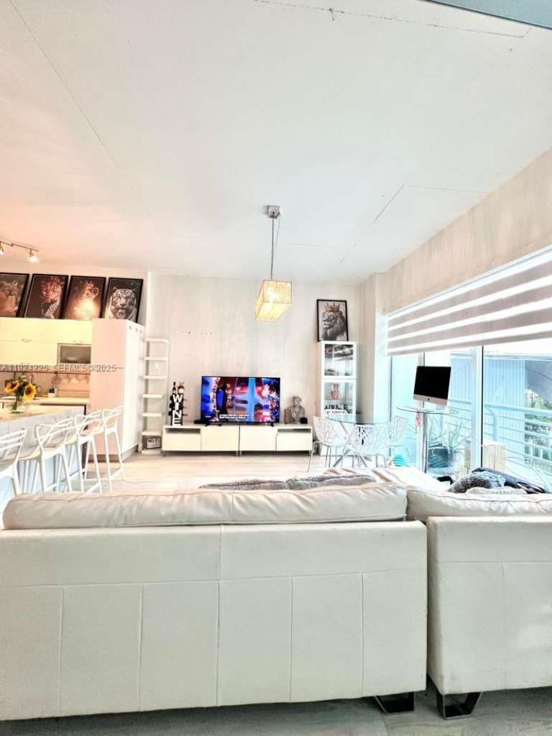 133 NE 2nd Ave, Unit 208, Miami, FL 33132 Photo