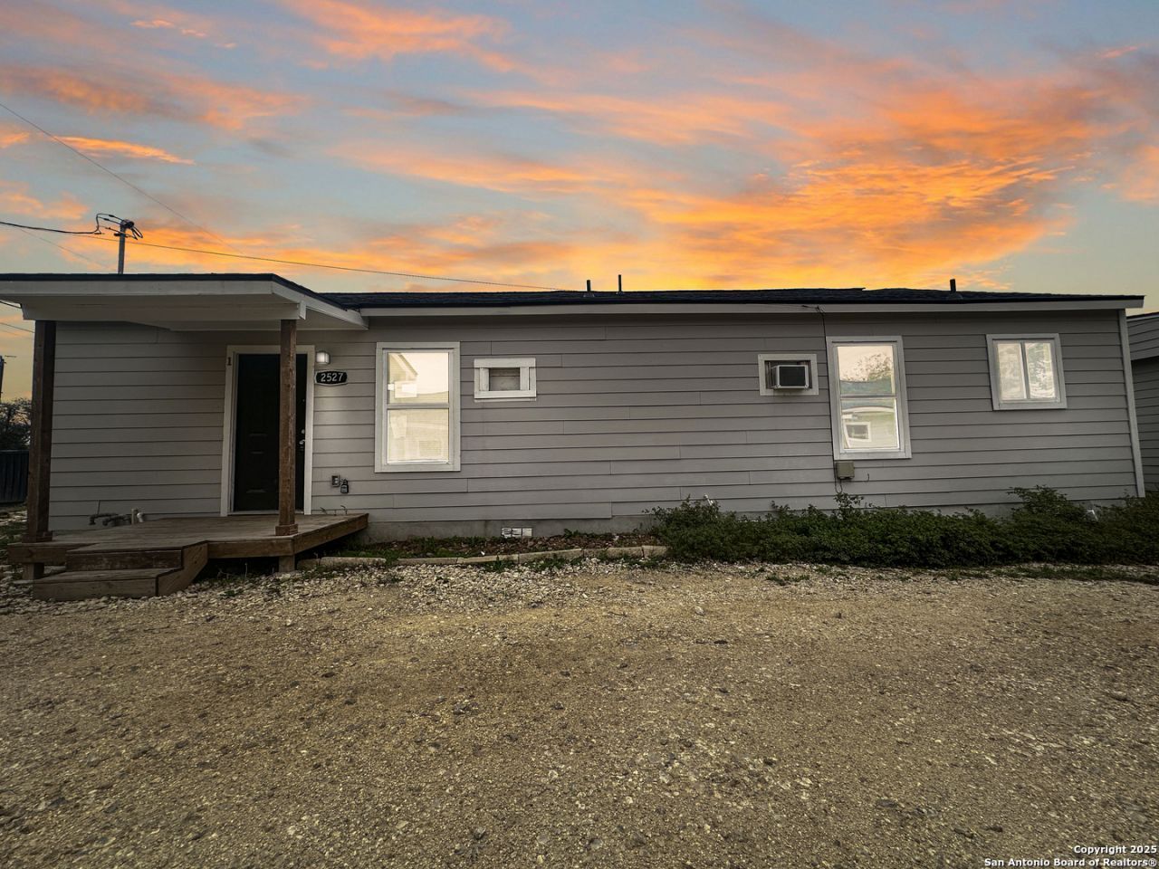 2527 Observation, San Antonio, TX 78227 Main Photo