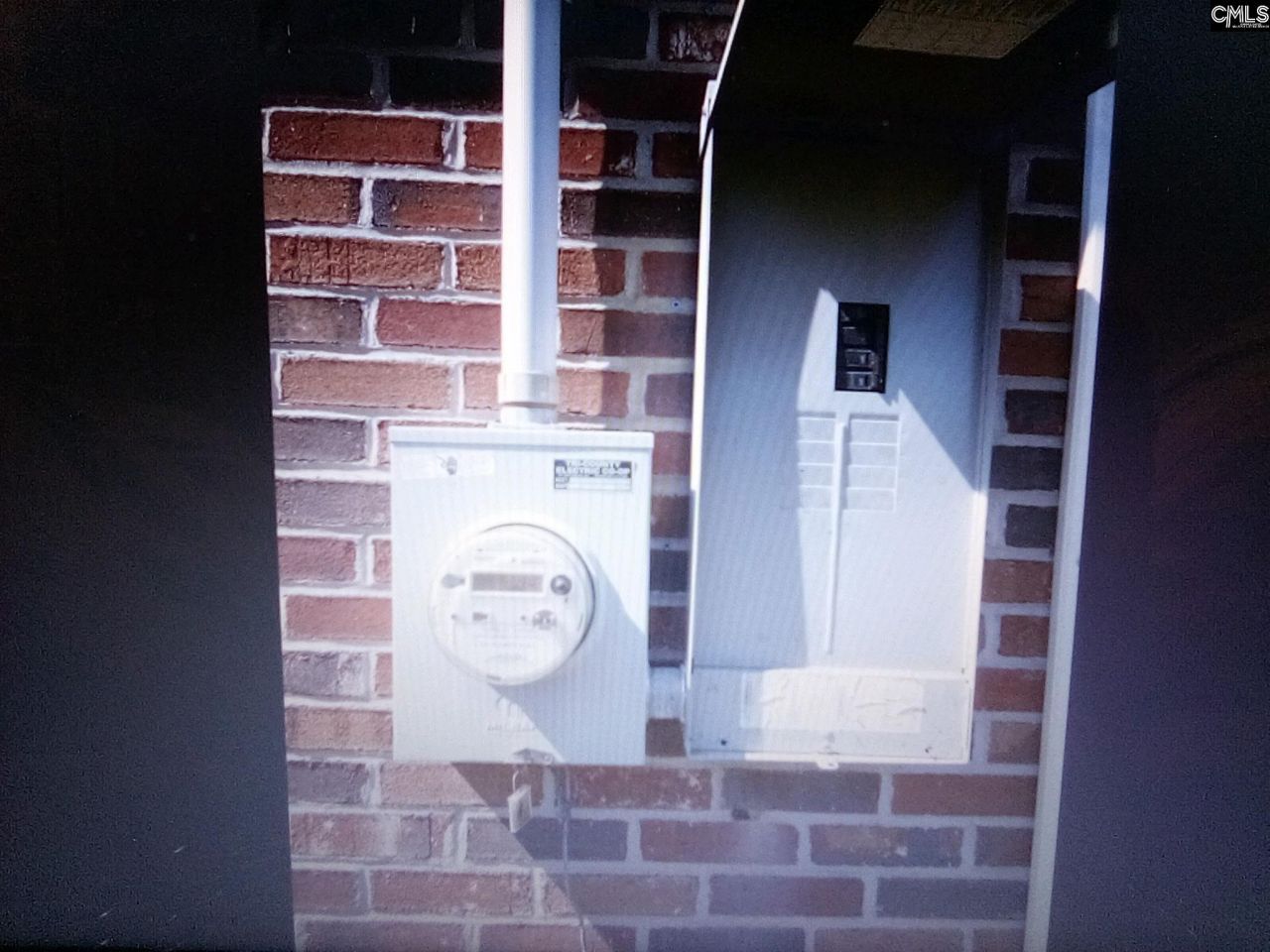 312 Majority Road Photo 9