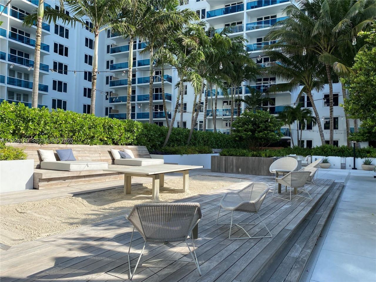 2301 Collins Ave, Unit 636, Miami Beach, FL 33139 Photo