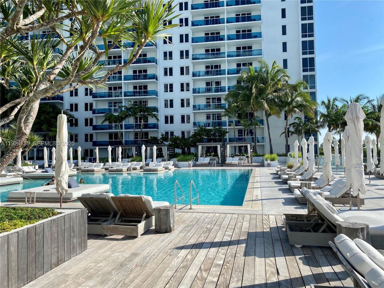 2301 Collins Ave, Unit 636, Miami Beach, FL 33139 Photo