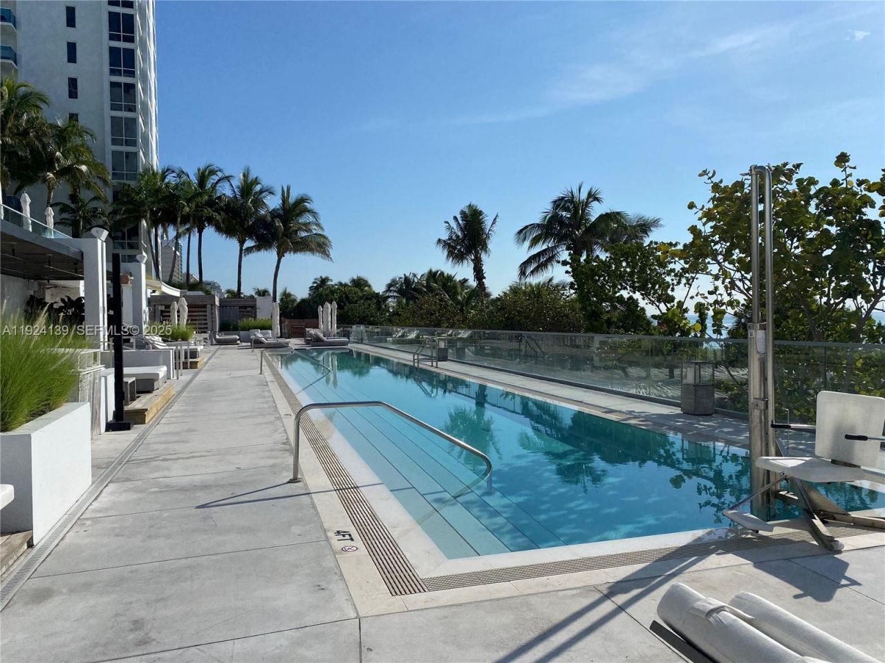 2301 Collins Ave, Unit 636, Miami Beach, FL 33139 Photo