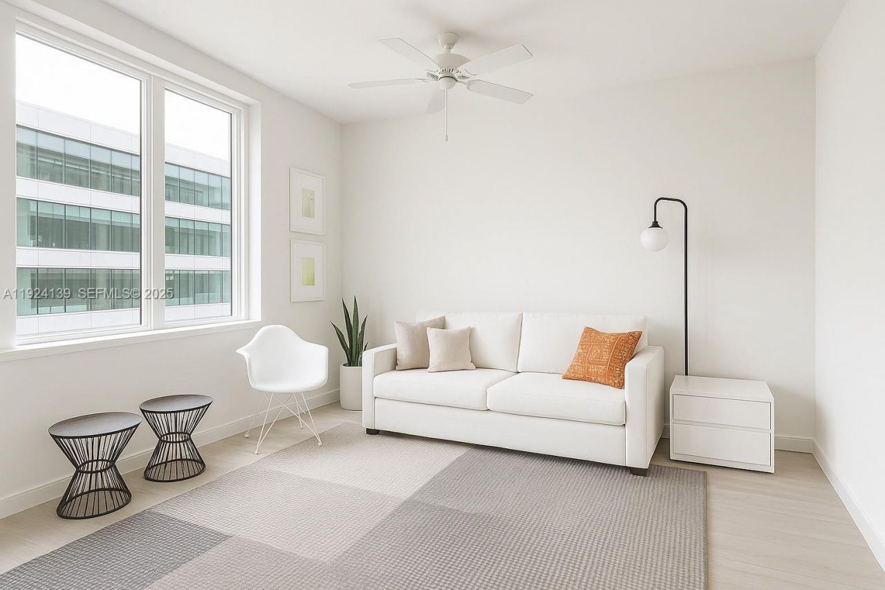 2301 Collins Ave, Unit 636, Miami Beach, FL 33139 Photo