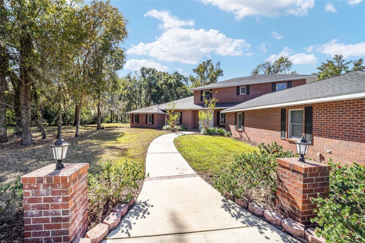 1570 SE 73rd Place, Ocala, FL 34480 Photo