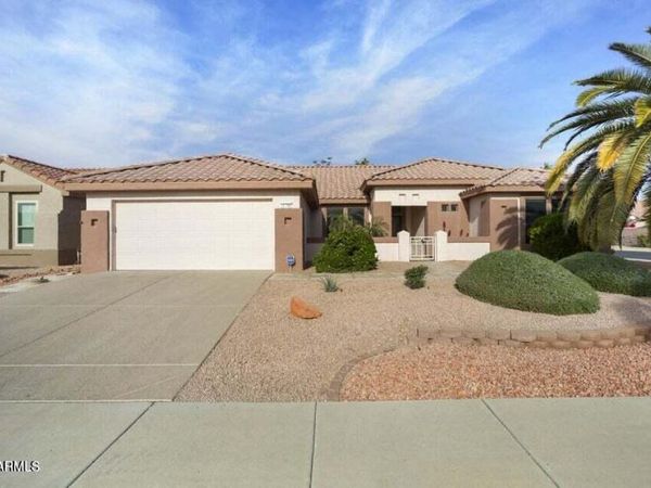 15744 W CLEAR CANYON Drive, Surprise, AZ 85374
