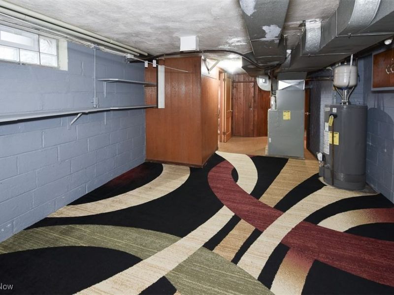 21775 Hillsdale Avenue, Cleveland, OH 44126 Photo 29