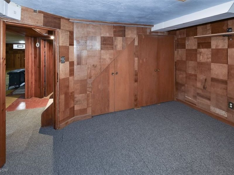 21775 Hillsdale Avenue, Cleveland, OH 44126 Photo 32