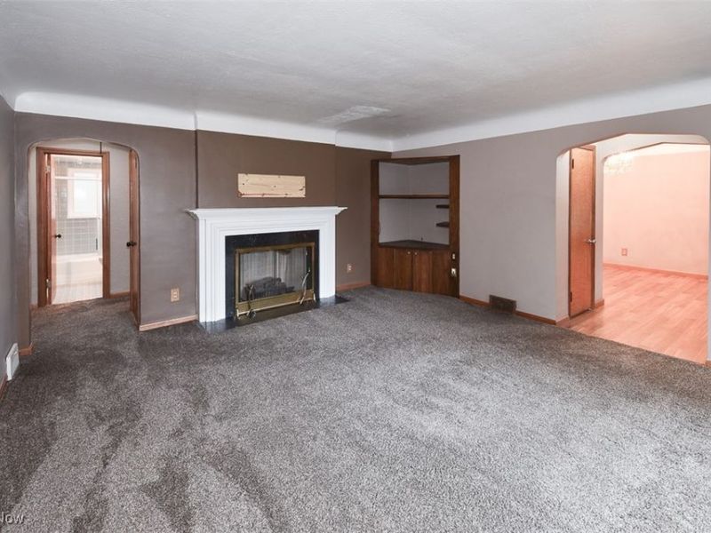 21775 Hillsdale Avenue, Cleveland, OH 44126 Photo 7