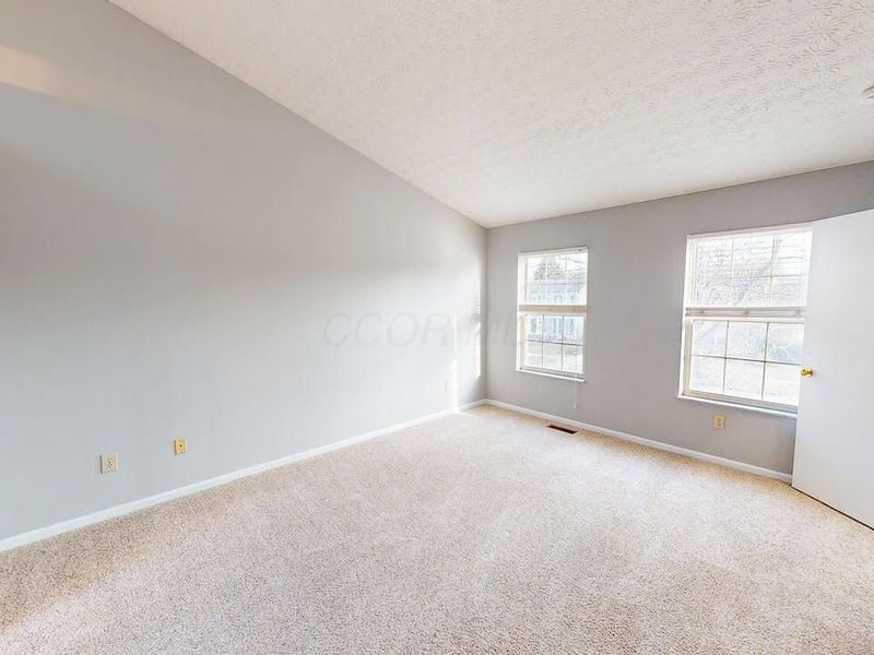 5854 Haddingtonshire Lane, Dublin, OH 43016 Photo 18