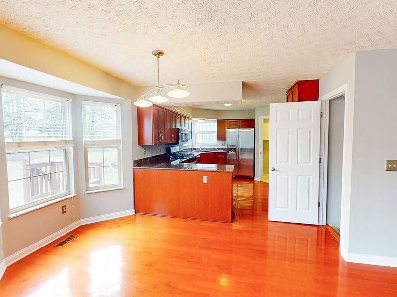 5854 Haddingtonshire Lane, Dublin, OH 43016 Photo 8