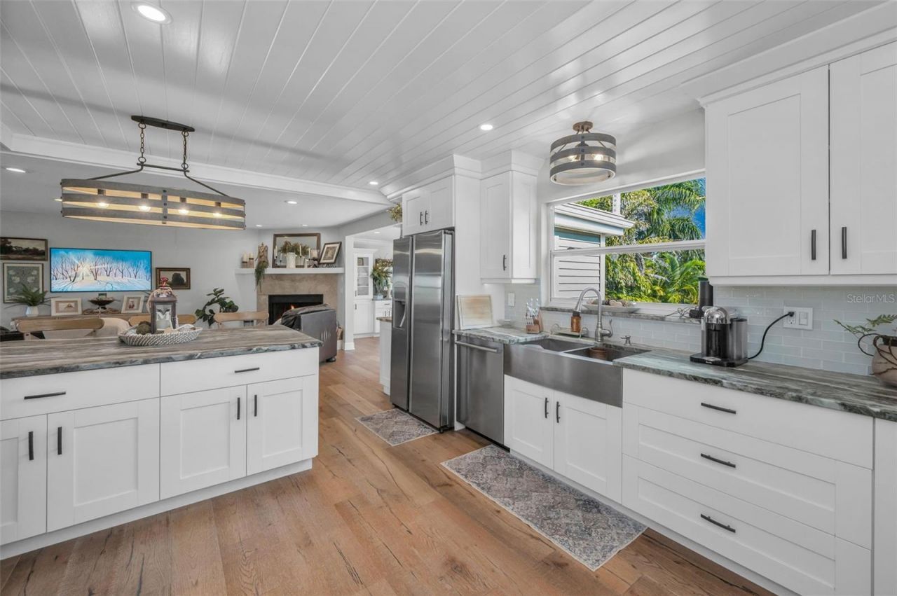 110 Carlyle Circle, Palm Harbor, FL 34683 Photo