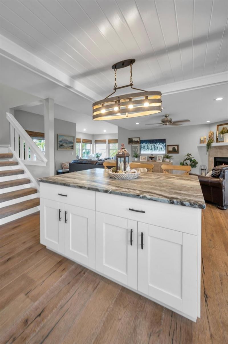 110 Carlyle Circle, Palm Harbor, FL 34683 Photo