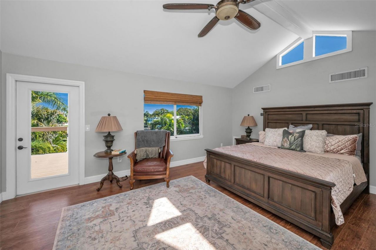 110 Carlyle Circle, Palm Harbor, FL 34683 Photo