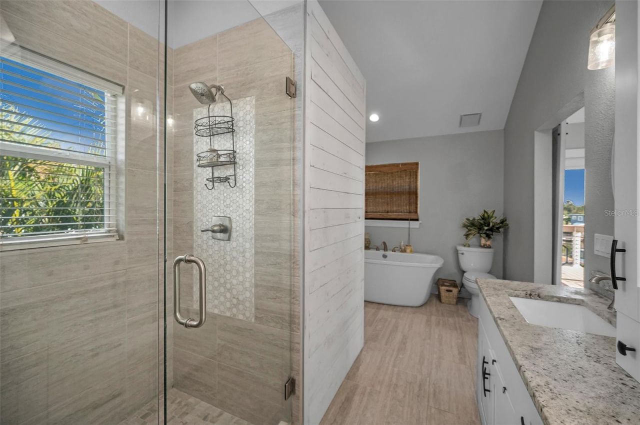 110 Carlyle Circle, Palm Harbor, FL 34683 Photo