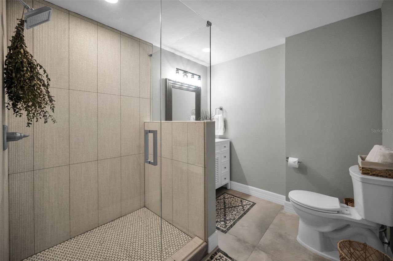 110 Carlyle Circle, Palm Harbor, FL 34683 Photo