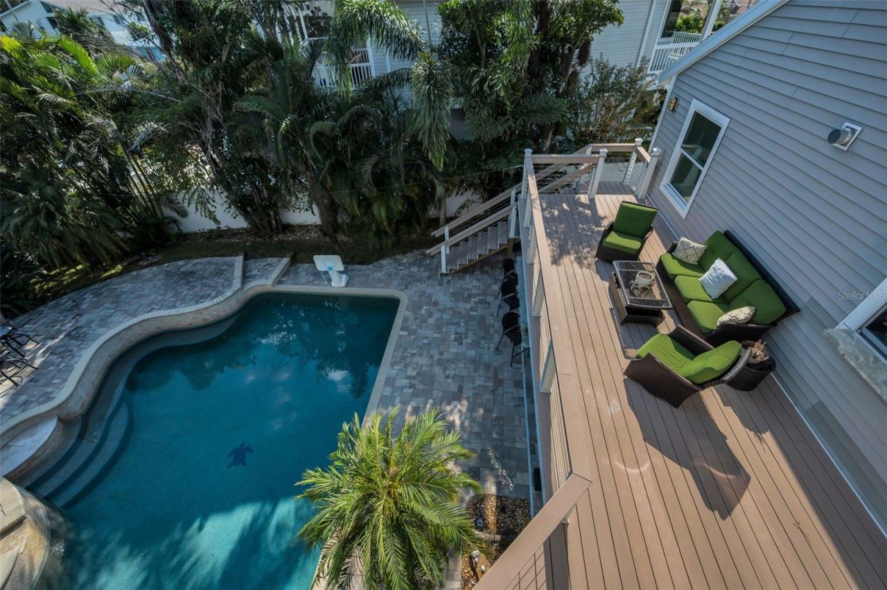 110 Carlyle Circle, Palm Harbor, FL 34683 Photo