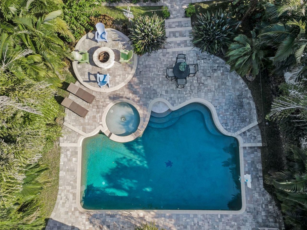 110 Carlyle Circle, Palm Harbor, FL 34683 Photo