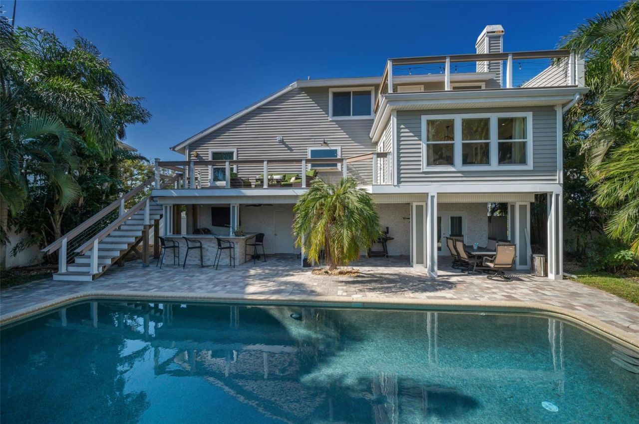 110 Carlyle Circle, Palm Harbor, FL 34683 Photo