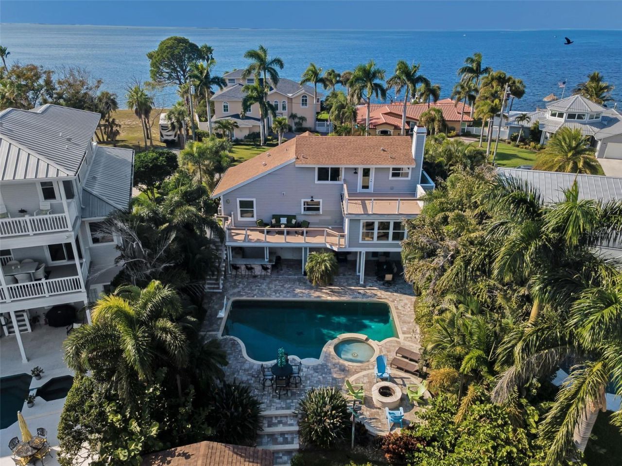 110 Carlyle Circle, Palm Harbor, FL 34683 Photo