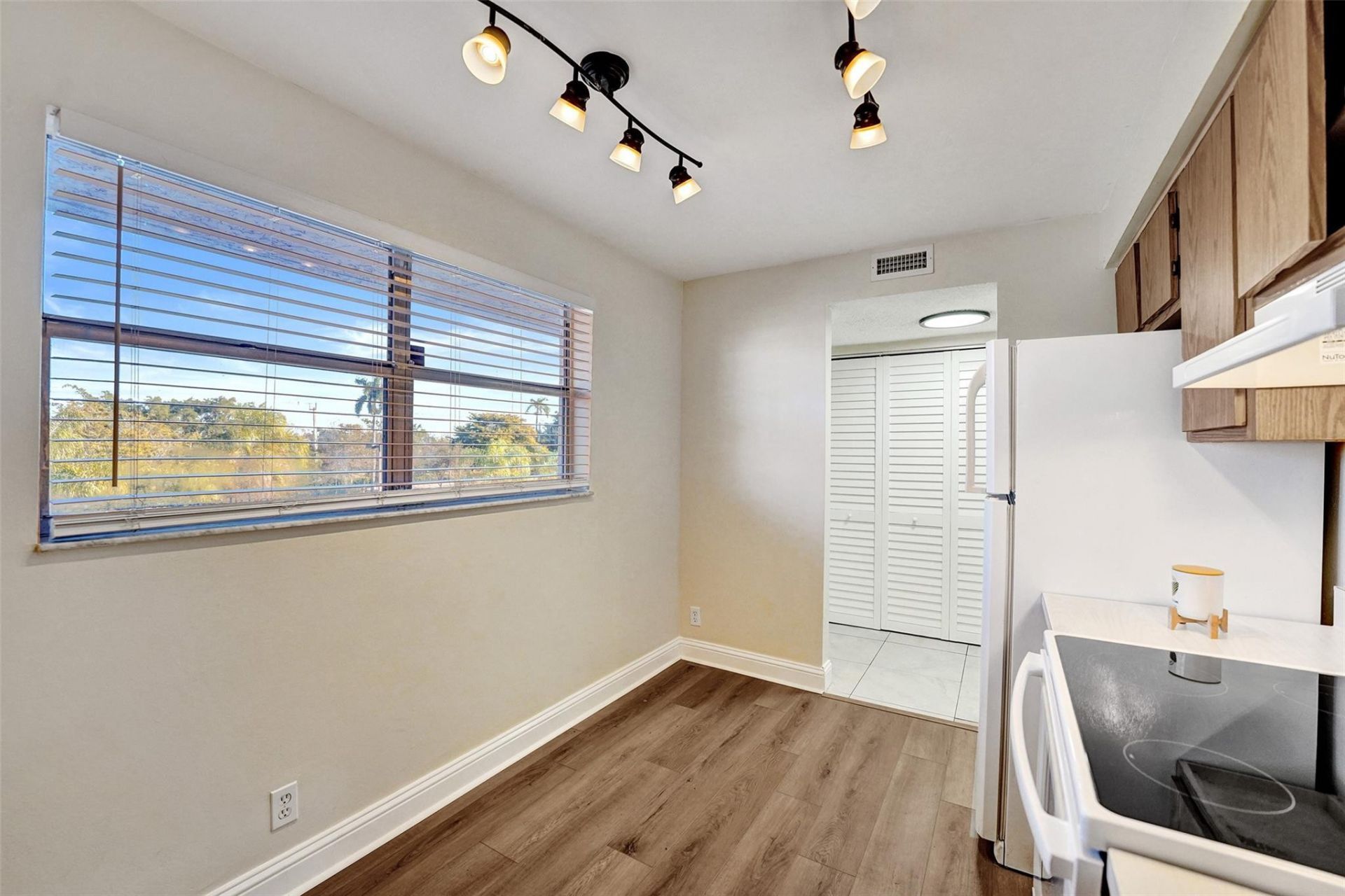 7060 Nova Drive, Unit 304c, Davie, FL 33317 Photo