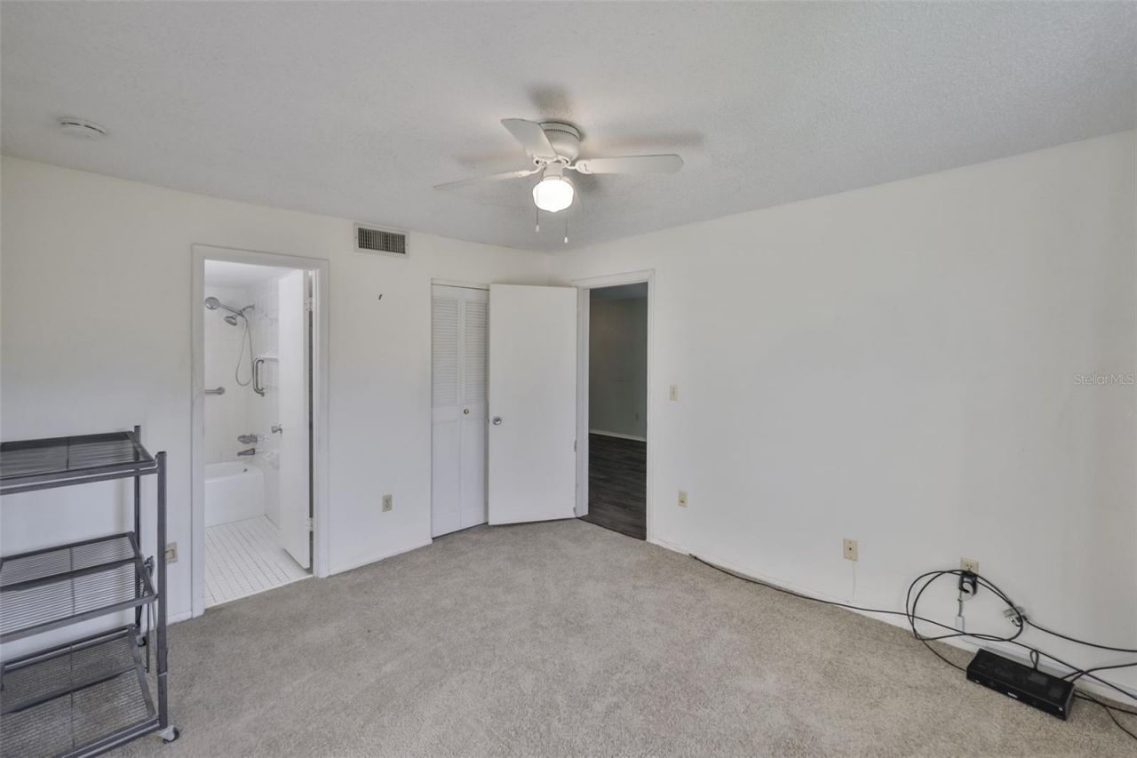 801 83rd Avenue N, Unit 118, Saint Petersburg, FL 33704 Photo