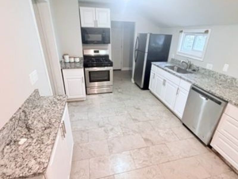 3410 Hancock Avenue, Cleveland, OH 44113 Photo 14