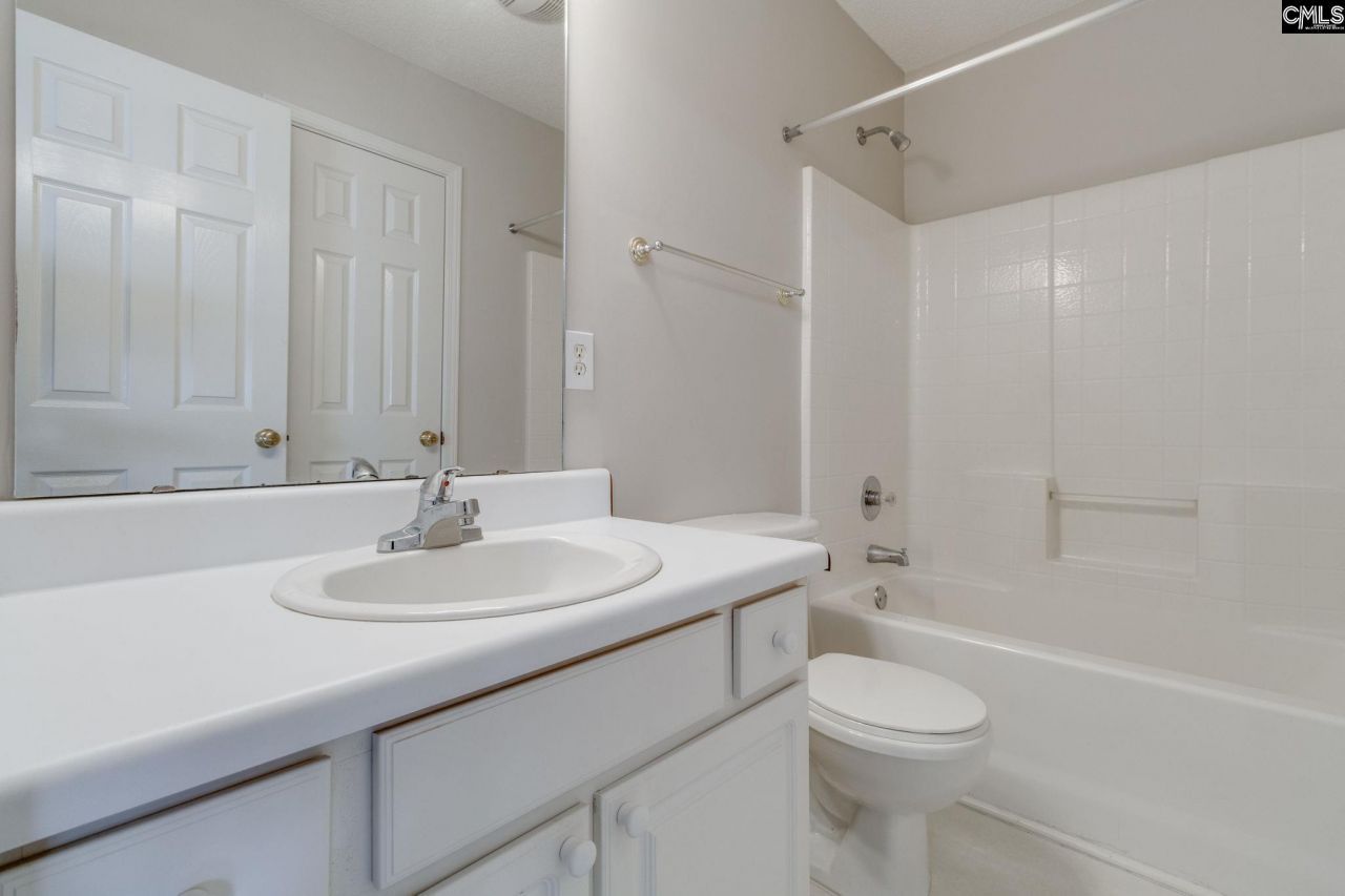 149 Willow Creek Boulevard Photo 19