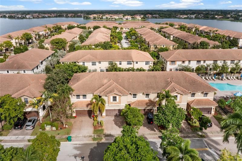 9627 Town Parc Circle, Parkland, FL 33076 Photo