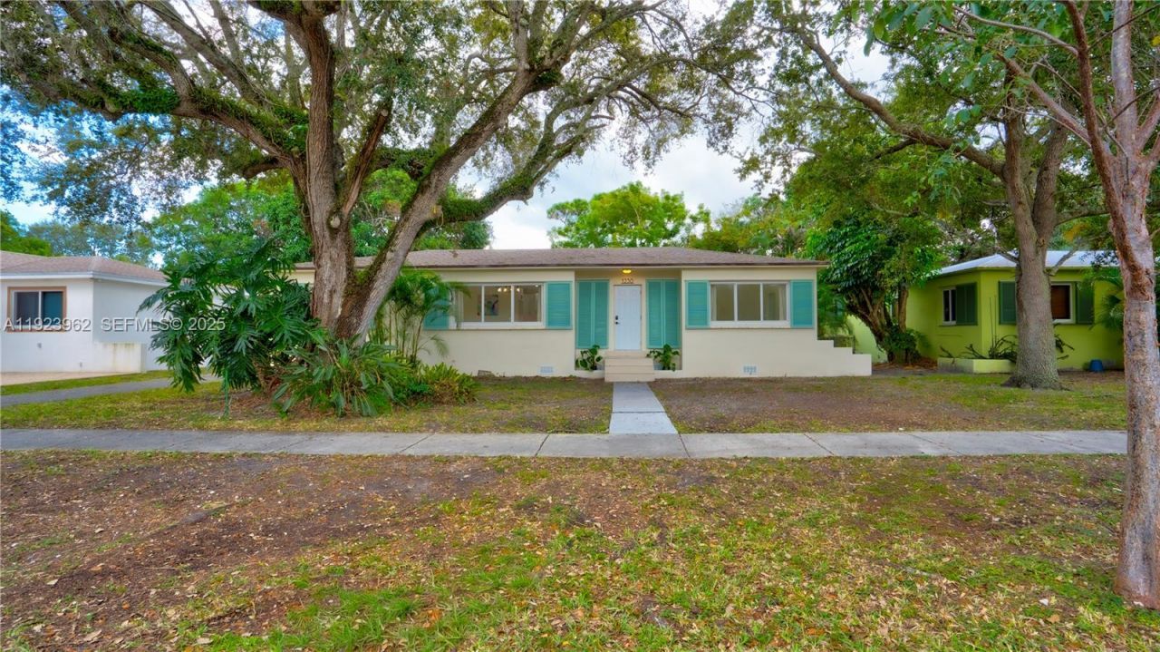 1230 NE 133rd St, North Miami, FL 33161 Photo