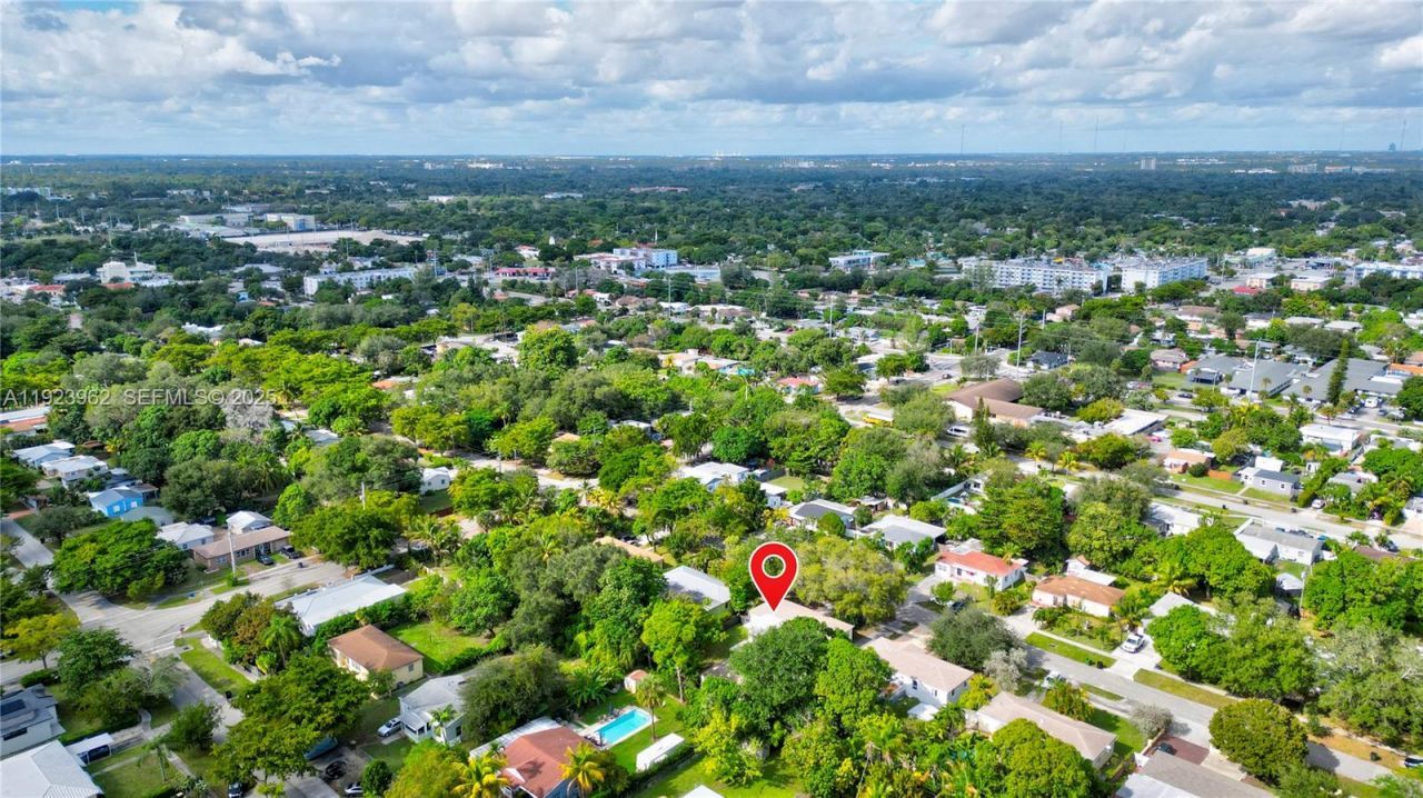 1230 NE 133rd St, North Miami, FL 33161 Photo