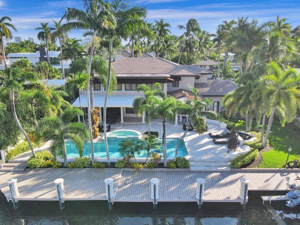 73 Nurmi Drive, Fort Lauderdale, FL 33301