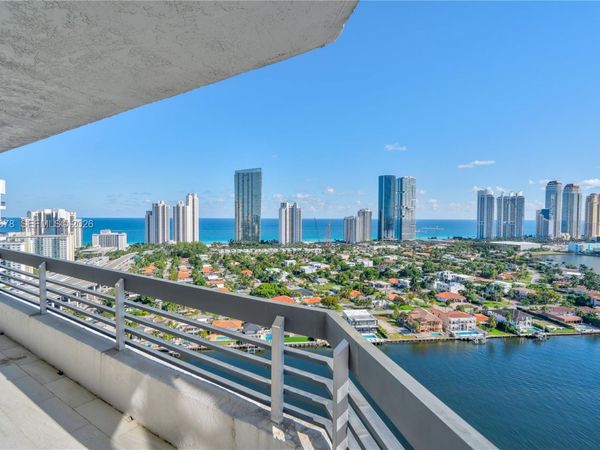 19101 NE 36th Ct, Unit 3008, Aventura, FL 33180