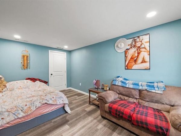 119 N Evanston Avenue, Independence, MO 64053