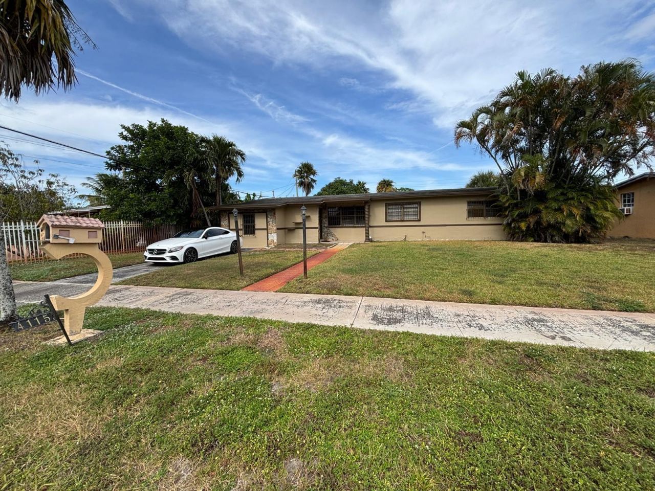 4115 NW 191st Ter, Miami Gardens, FL 33055 Photo