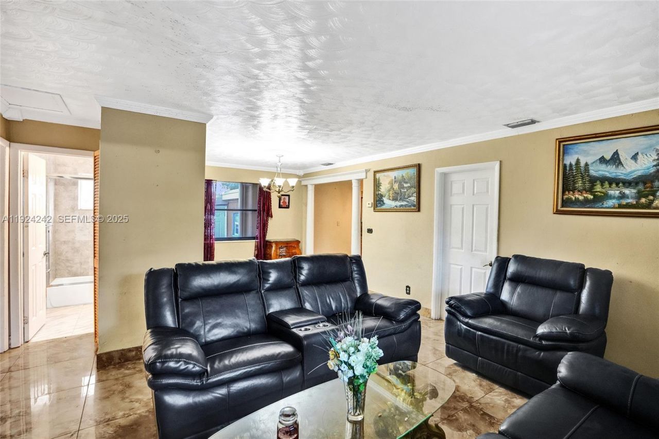 6404 Evans St, Hollywood, FL 33024 Photo