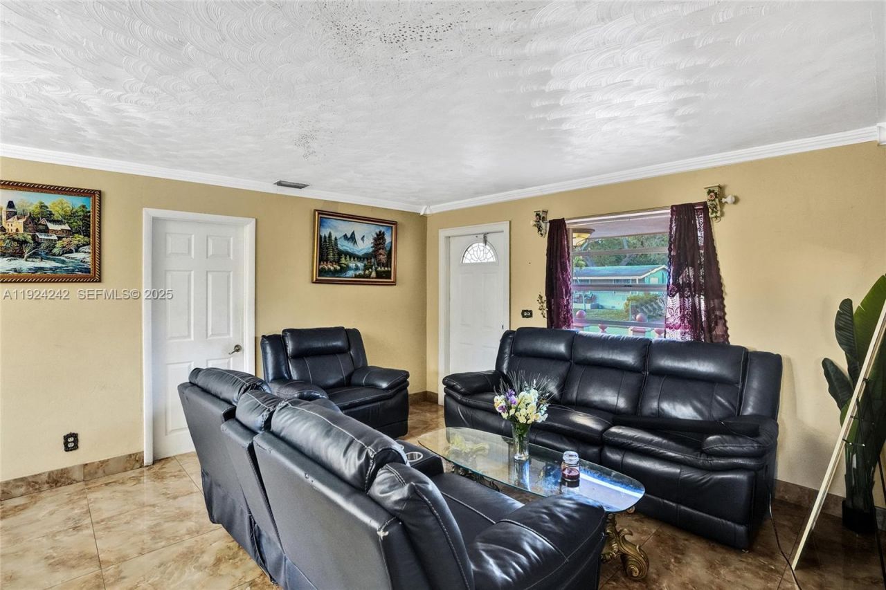 6404 Evans St, Hollywood, FL 33024 Photo