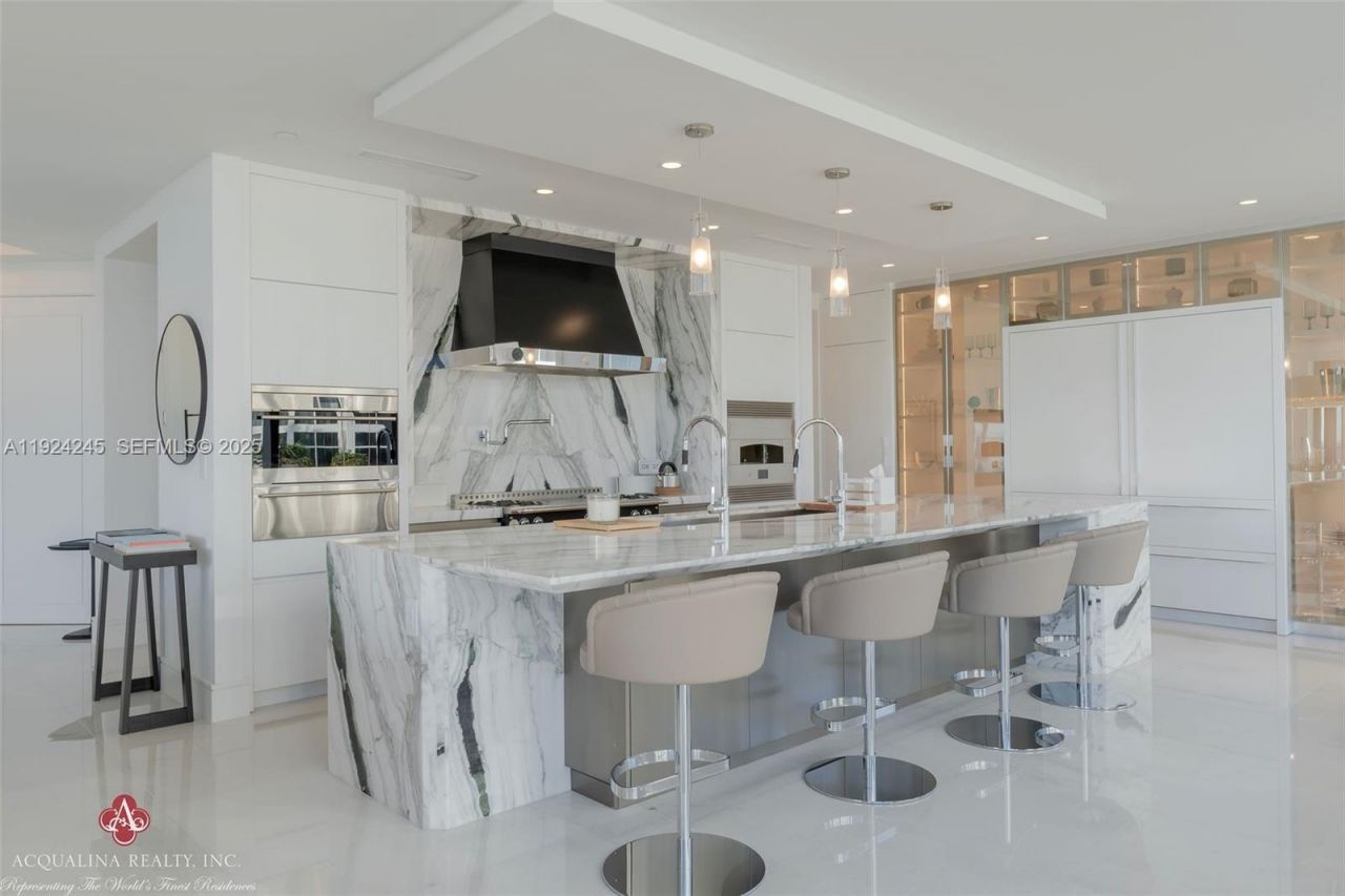 17975 Collins Avenue, Unit 502, Sunny Isles Beach, FL 33160 Photo