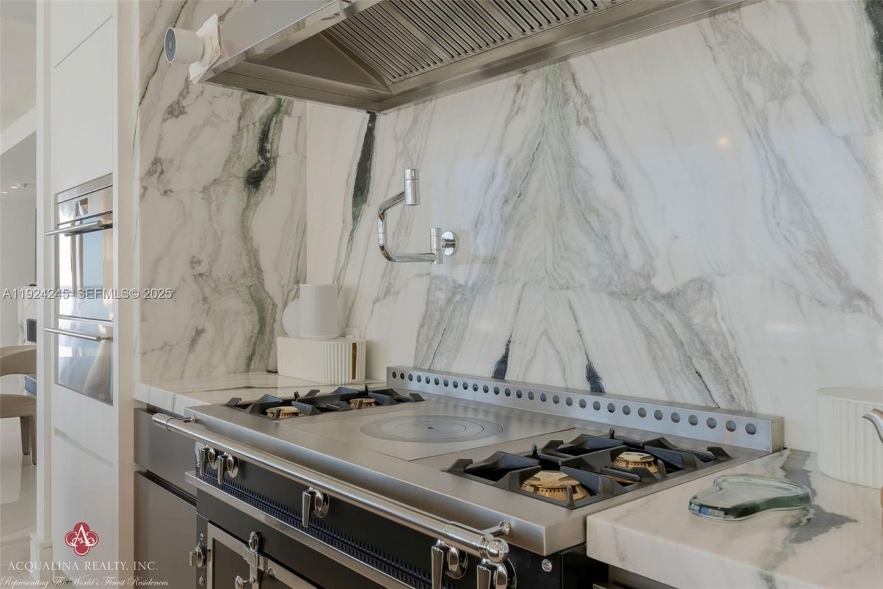 17975 Collins Avenue, Unit 502, Sunny Isles Beach, FL 33160 Photo