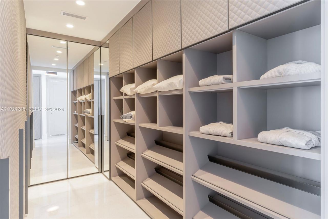 17975 Collins Ave, Unit 502, Sunny Isles Beach, FL 33160 Photo