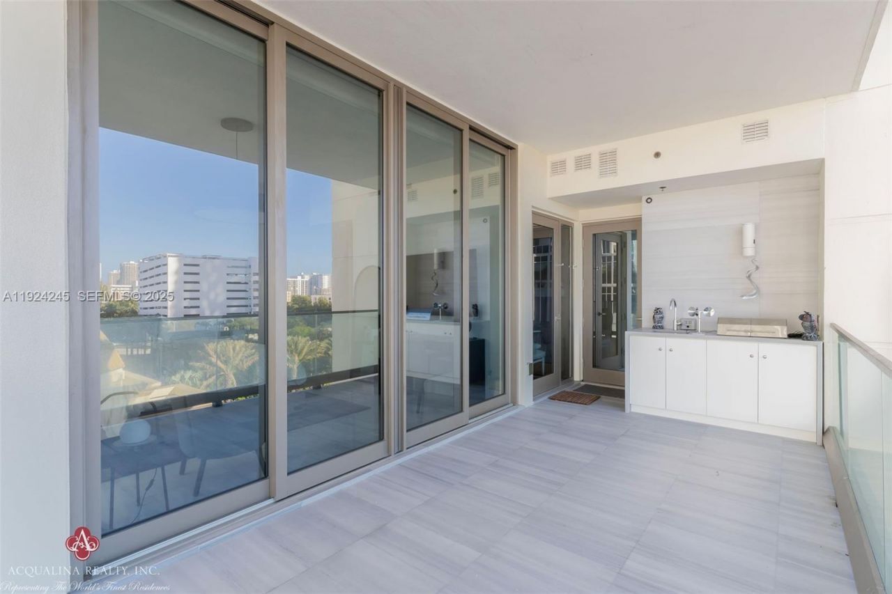 17975 Collins Avenue, Unit 502, Sunny Isles Beach, FL 33160 Photo