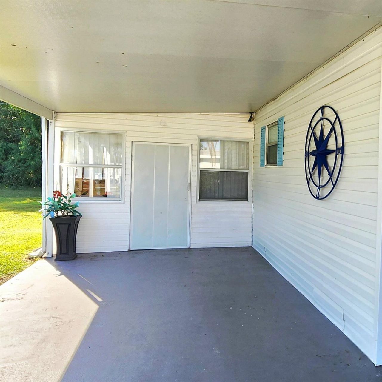 12 La Mesa, Port Saint Lucie, FL 34952 Photo