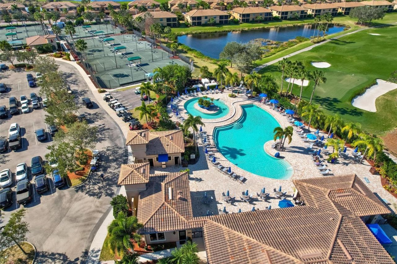 7305 River Hammock Drive, Unit 204, Bradenton, FL 34212 Photo