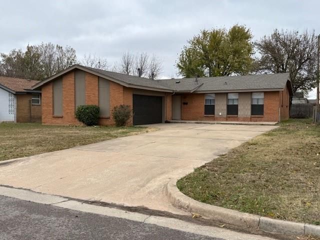 2621 SW 70th Street, Oklahoma City, OK 73159 Main Photo