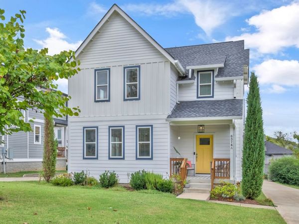 6374 Ivy St , Nashville, TN 37209