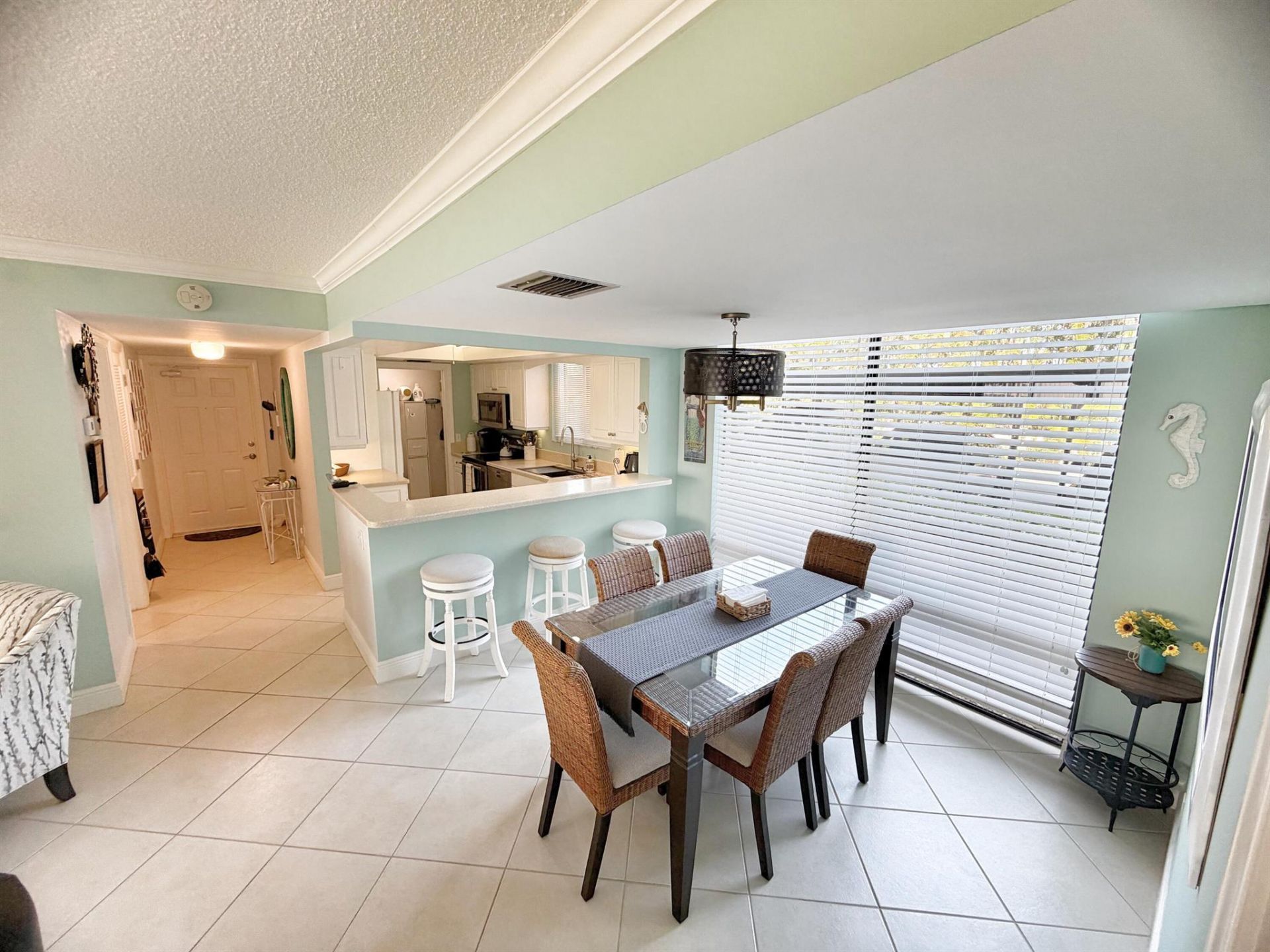 3492 NE Causeway Boulevard, Unit 101, Jensen Beach, FL 34957 Photo
