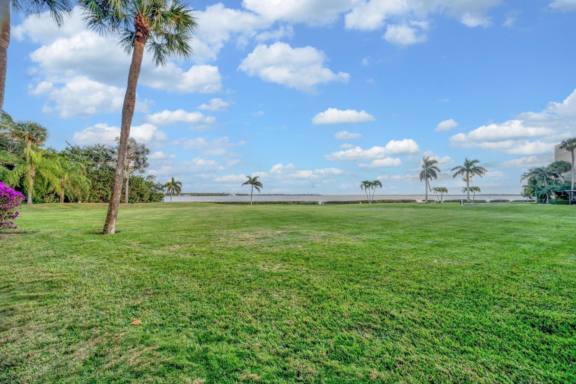 3492 NE Causeway Boulevard, Unit 103, Jensen Beach, FL 34957 Photo